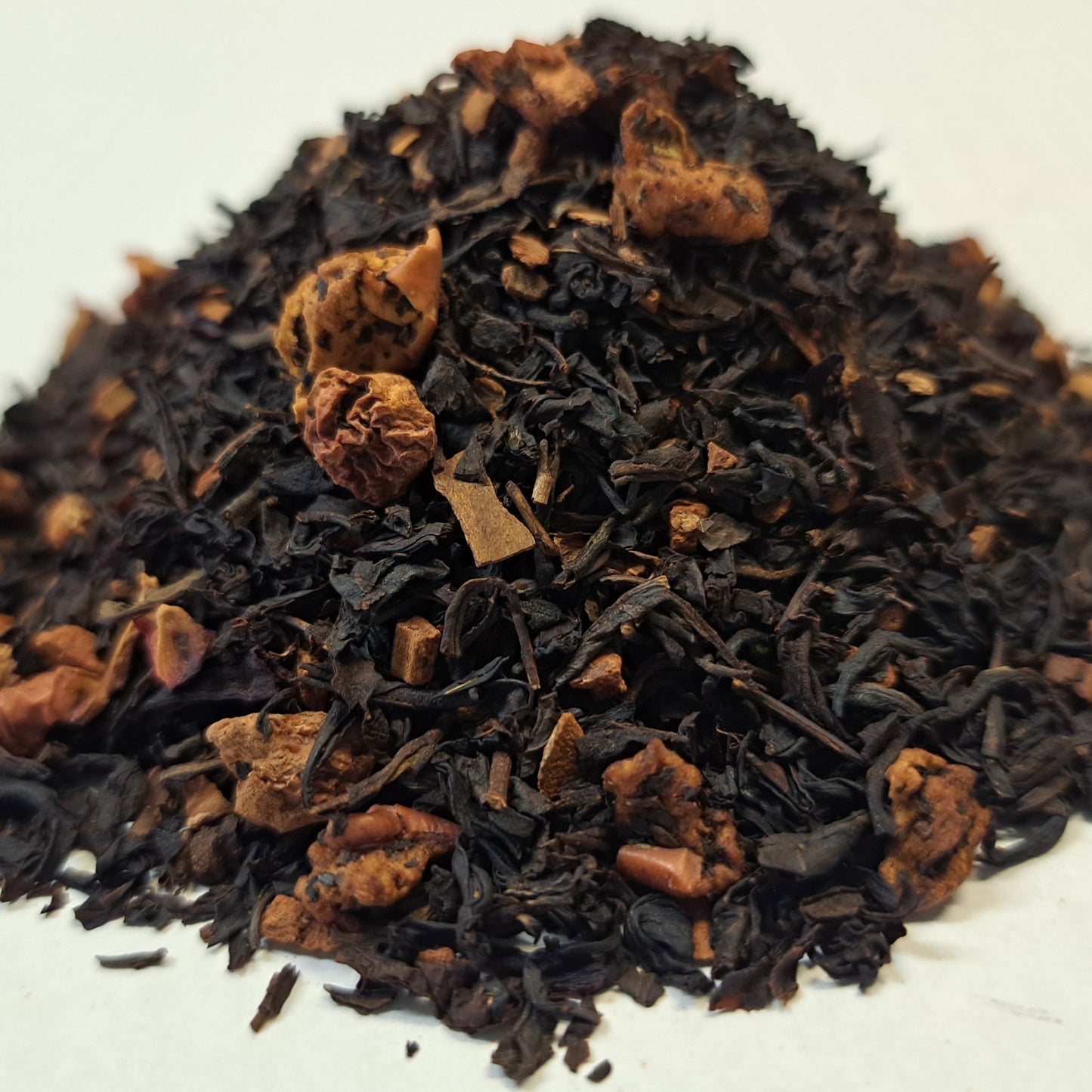 Omena-Kaneli musta tee 50g