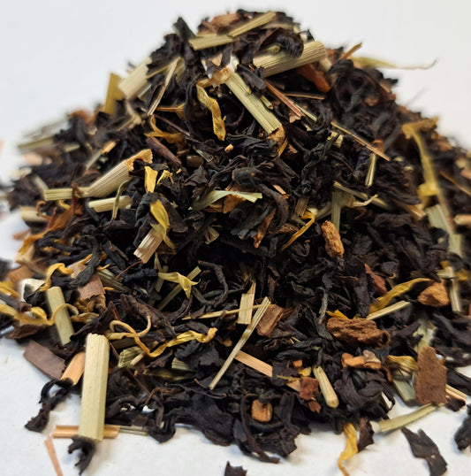 Tonka-Kaneli-Mandariini musta tee 40g